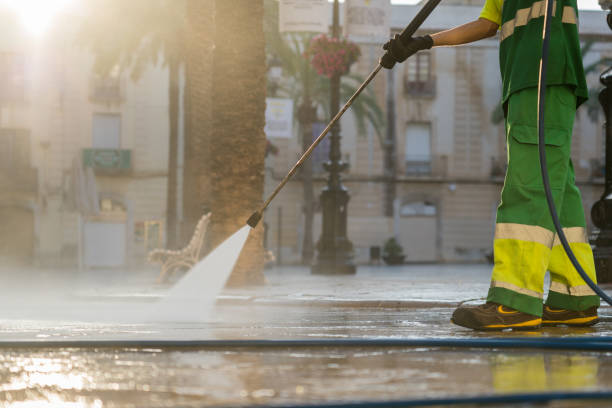 Best Warehouse Cleaning  in Creswell, OR